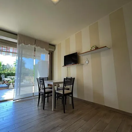 Apartment Baiasole ✩✩✩✩✩